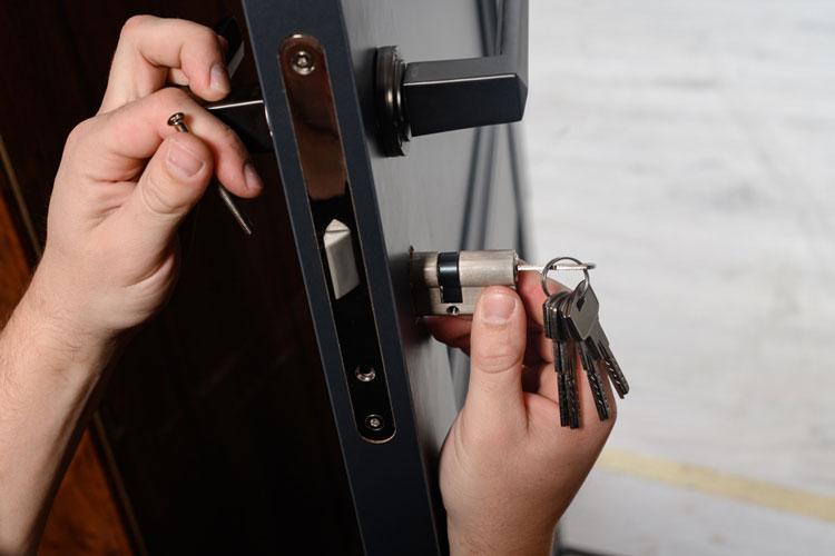 Security and Commercial Locksmith